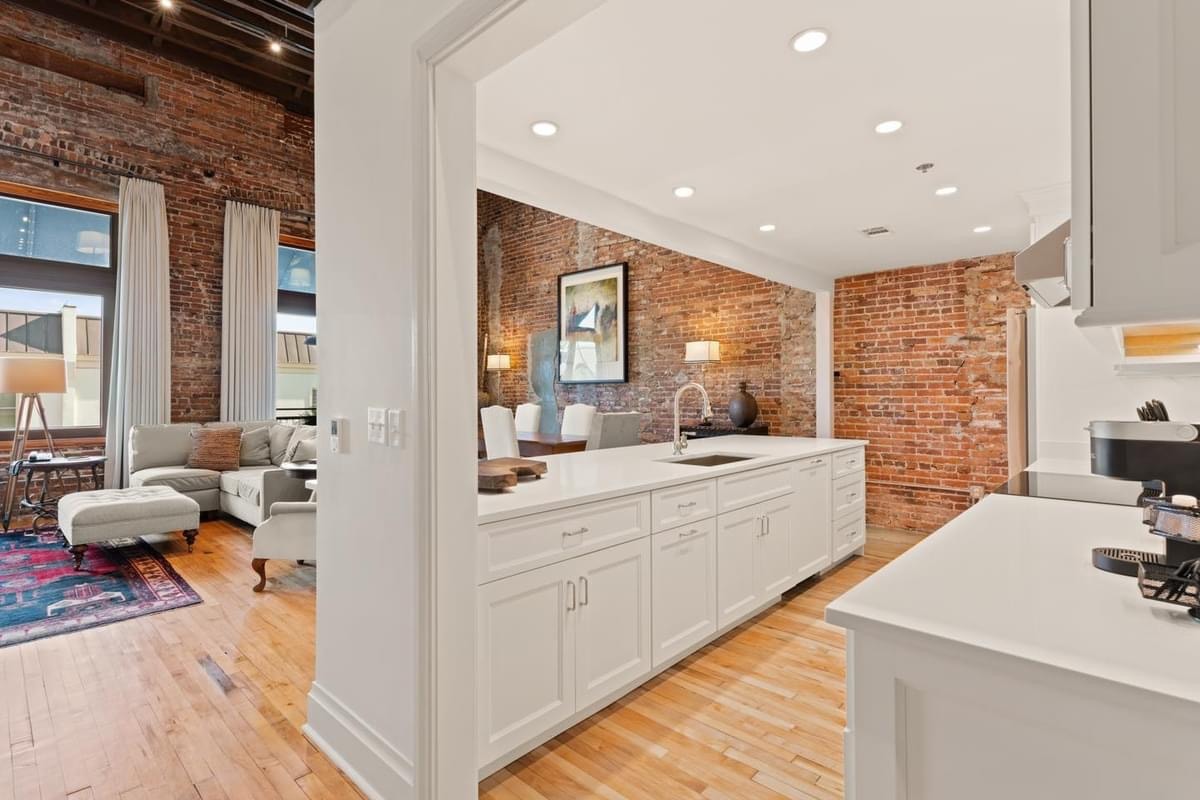 HiSTORCIAL REHAB Construction